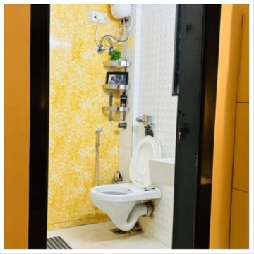 Master Bedroom in 3 BHK Apartment at Arshie Complex, Versova – for Rent