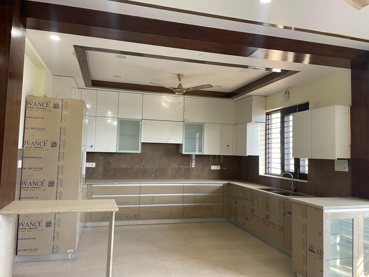 Kitchen, parklands 5 Bedroom 3690 Sq.Ft. Builder Floor In Sector 85 Faridabad 9207665