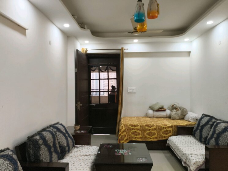 Living Room, crossing-republik 4 Bedroom 2000 Sq.Ft. Villa In Crossing Republic Ghaziabad 9207668