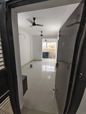  1 BHK Apartment at Sector 19b Dwarka – for Rent