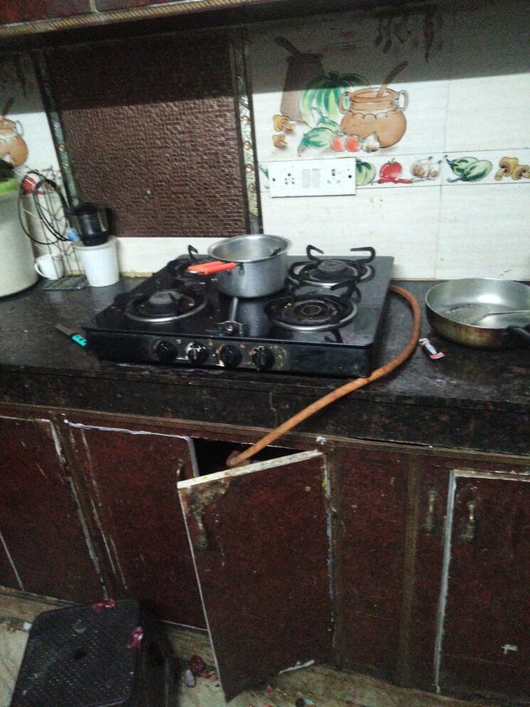 Gym, govindpuri 3 Bedroom 950 Sq.Ft. Builder Floor In Govindpuri Delhi 9207732