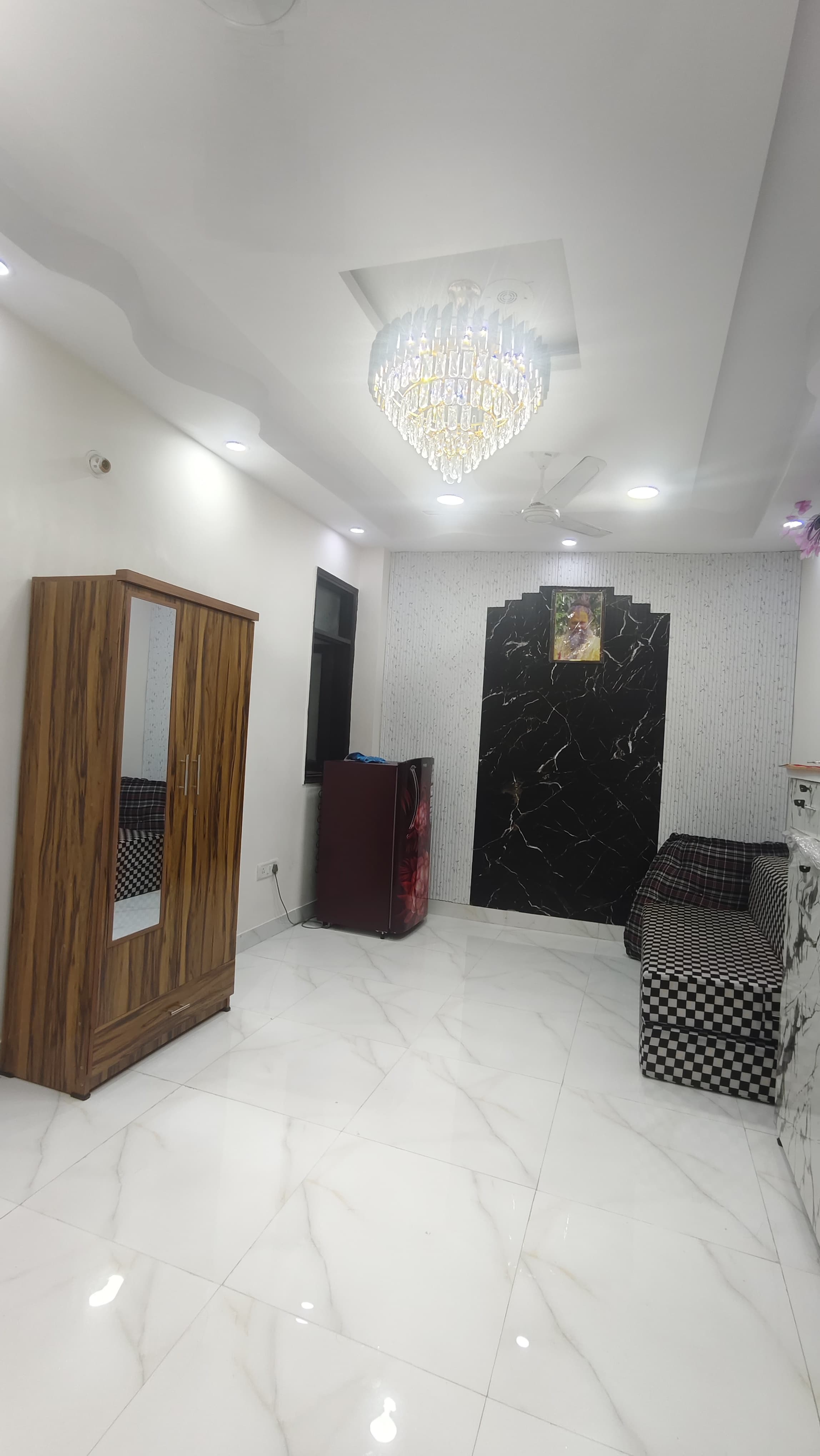 3 BHK Builder Floor For Rent in Earth Builder Govindpuri