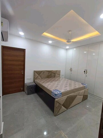 Bedroom in 2 BHK Apartment at Palm Residency Chhatarpur, Chattarpur – for Rent