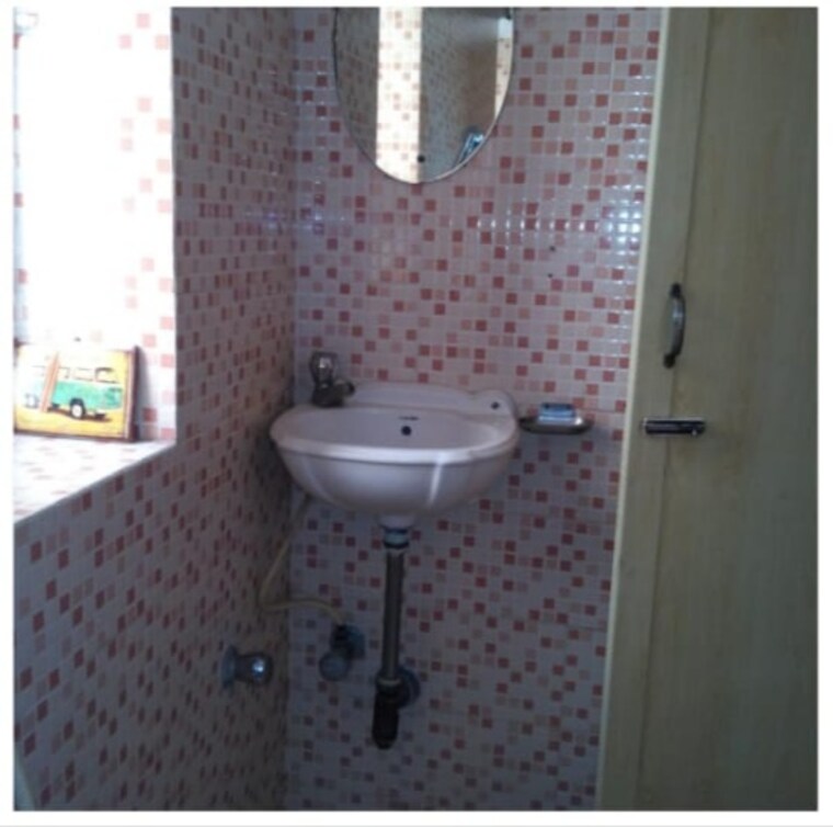 Master Bedroom, seven-bungalow 2.5 Bedroom 1100 Sq.Ft. Apartment In Andheri West Mumbai 9207735