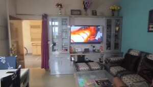 Living Room in 2 BHK Apartment at KLJ Platinum Plus, Sector 77 – for Sale