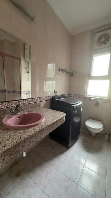 Team Area in 3 BHK Builder Floor at Vasant Vihar – for Rent