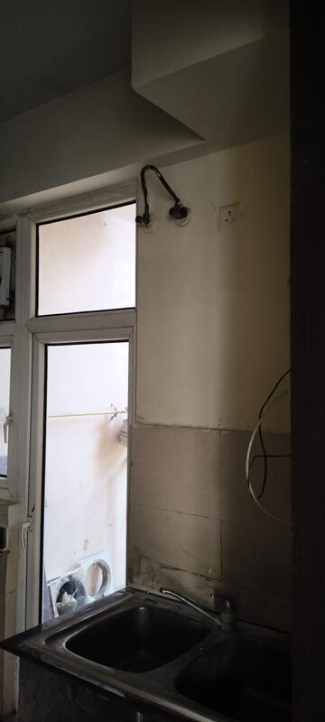 Building Lobby in 3.5 BHK Apartment at Gaur City 5th Avenue, Sector 4 Greater Noida – for Rent
