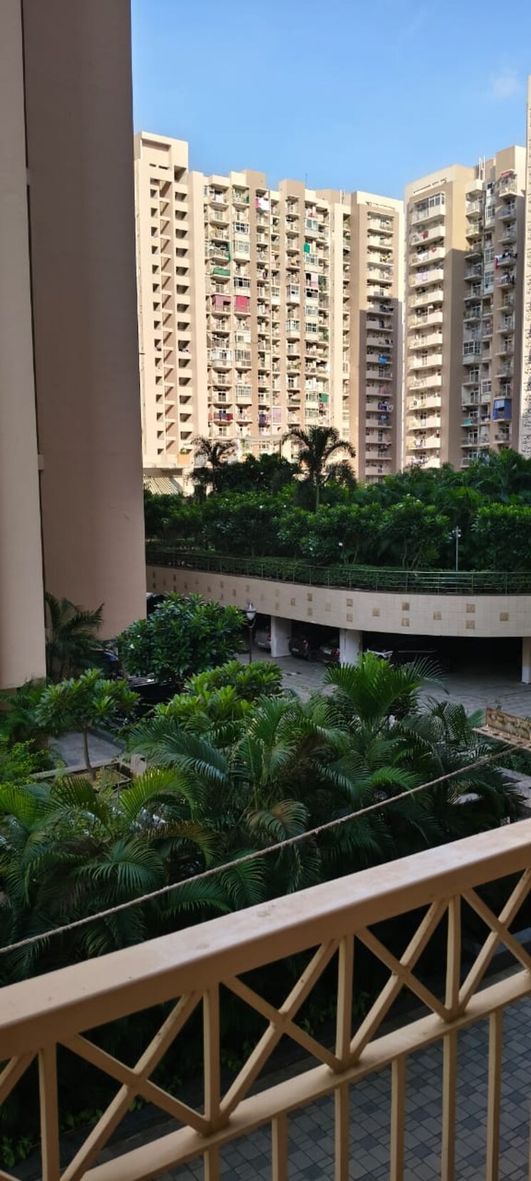 Balcony, gaur-city-5th-avenue 3.5 Bedroom 1560 Sq.Ft. Apartment In Sector 4 Greater Noida Greater Noida 9207762