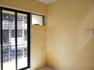 Room in 2 BHK Apartment at Mansarover Complex, Kamothe – for Sale