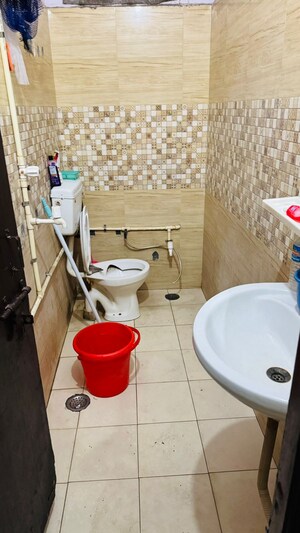 Bathroom in 1 RK Apartment at Ashok Nagar – for Rent