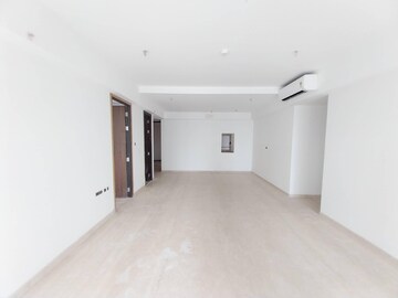 Building Lobby in 3 BHK Apartment at Lodha The Park, Worli – for Sale