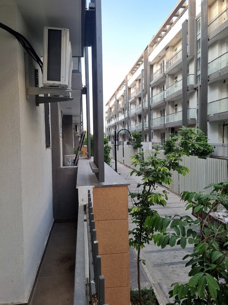 Balcony, smart-world-gems 2.5 Bedroom 1197 Sq.Ft. Builder Floor In Sector 89 Gurgaon 9207805