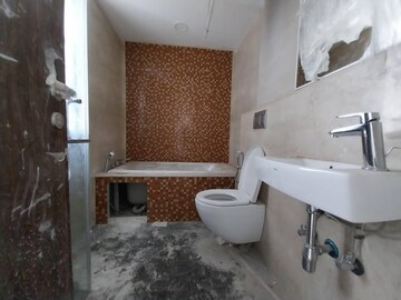 Bathroom in 3 BHK Apartment at Lodha The Park, Worli – for Sale