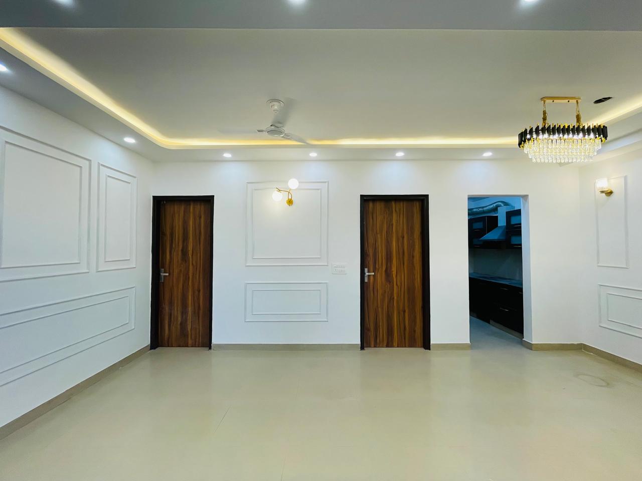 3 BHK + Servant Room Apartment For Sale in Purvanchal Royal City