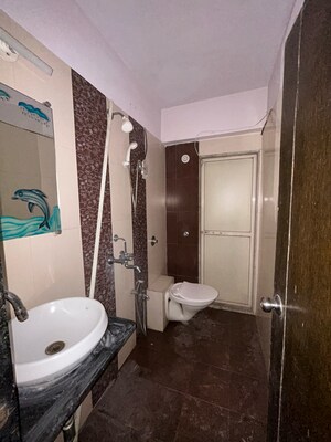 Bathroom in 2 BHK Apartment at VR Bhoomi Acres G Wing, Hiranandani Estate – for Rent