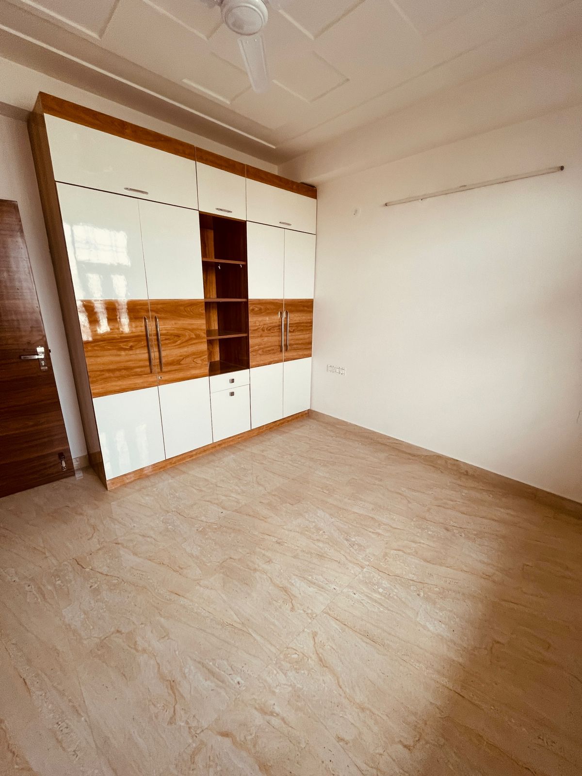 3 BHK + Study Room Builder Floor For Rent in Apex Apartments