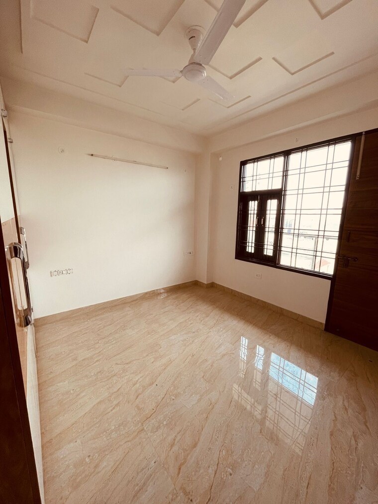 Room, apex-apartments 3 Bedroom 1850 Sq.Ft. Builder Floor In Sector 45 Gurgaon 9207857