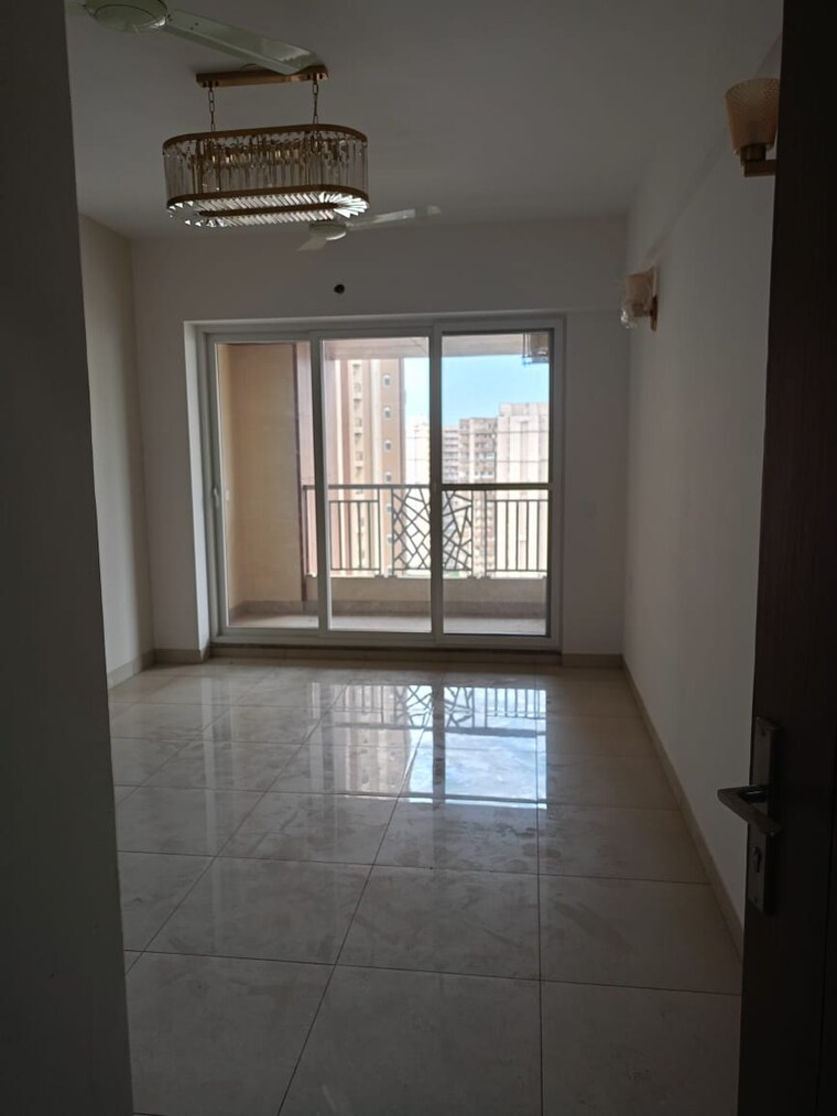 Room, aba-ivy-county 3 Bedroom 1656 Sq.Ft. Apartment In Sector 75 Noida 9207847