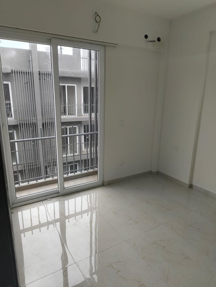 Room, shree-vardhman-mantra 2 Bedroom 800 Sq.Ft. Apartment In Sector 67 Gurgaon 9207884