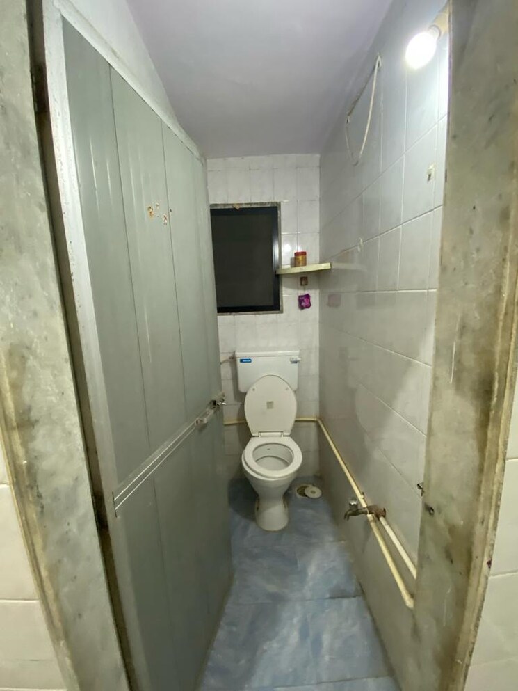 Bathroom, nimbus-express-park-view 2 Bedroom 1192 Sq.Ft. Apartment In Chi V Greater Noida Greater Noida 9207926