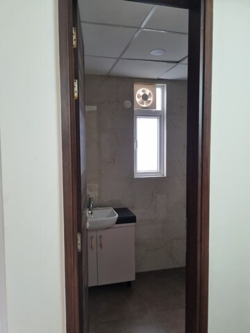 2 BHK Apartment For Rent in Signature Global Proxima, Sector 89