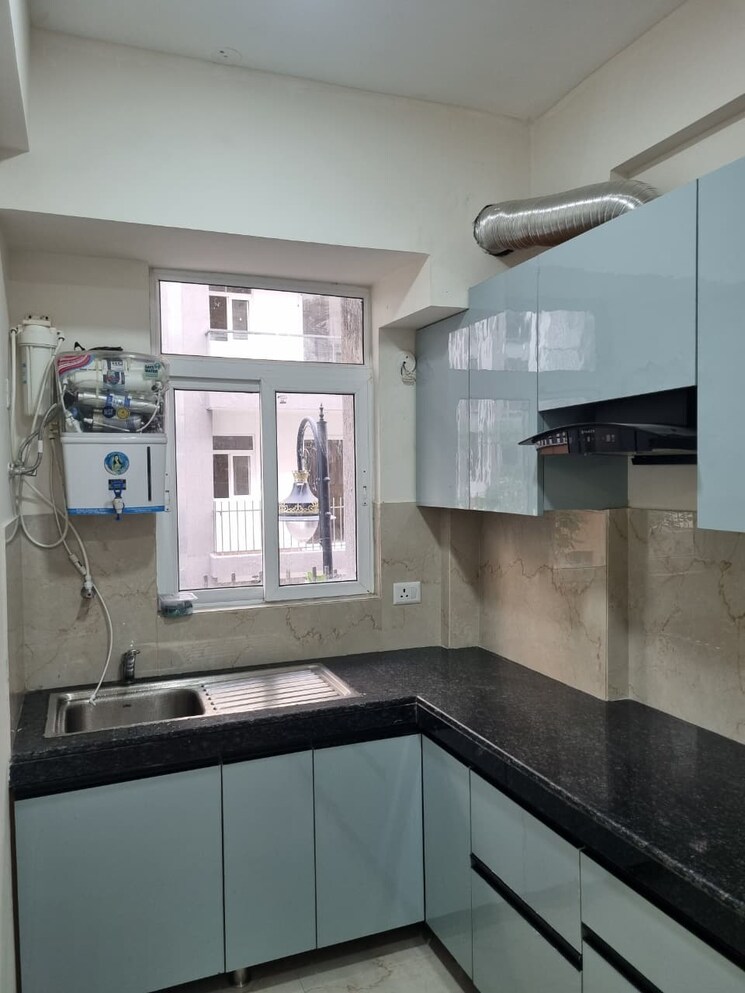 Kitchen, signature-global-proxima 2 Bedroom 665 Sq.Ft. Apartment In Sector 89 Gurgaon 9207895