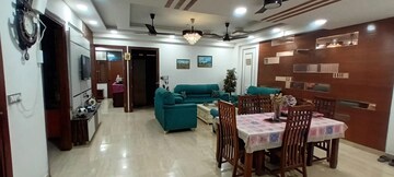 Living Room in 4 BHK Builder Floor at Vasundhara Sector 5 – for Sale