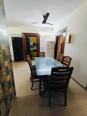 Living Room in 2.5 BHK Builder Floor at Ardee City, Sector 52 – for Rent