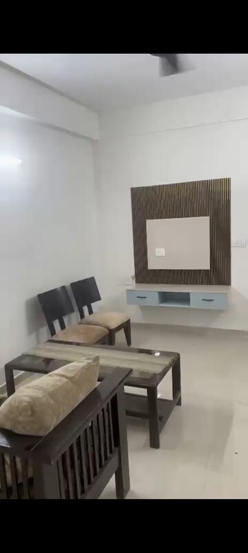 Team Area in 2 BHK Apartment at Shree Vardhman Green Court, Sector 90 – for Rent