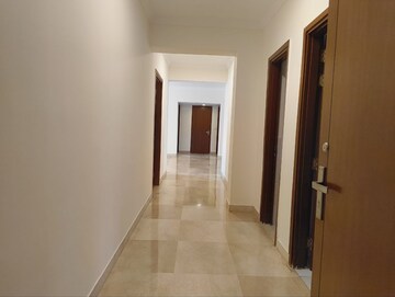 Building Lobby in 3 BHK Apartment at Parsvnath Exotica, Sector 53 – for Rent