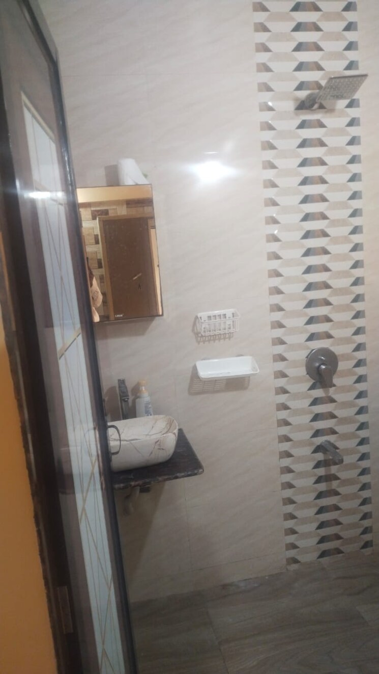 Bathroom, kopar khairane sector 14 2 Bedroom 1000 Sq.Ft. Apartment In Kopar Khairane Sector 14 Navi Mumbai 9208026