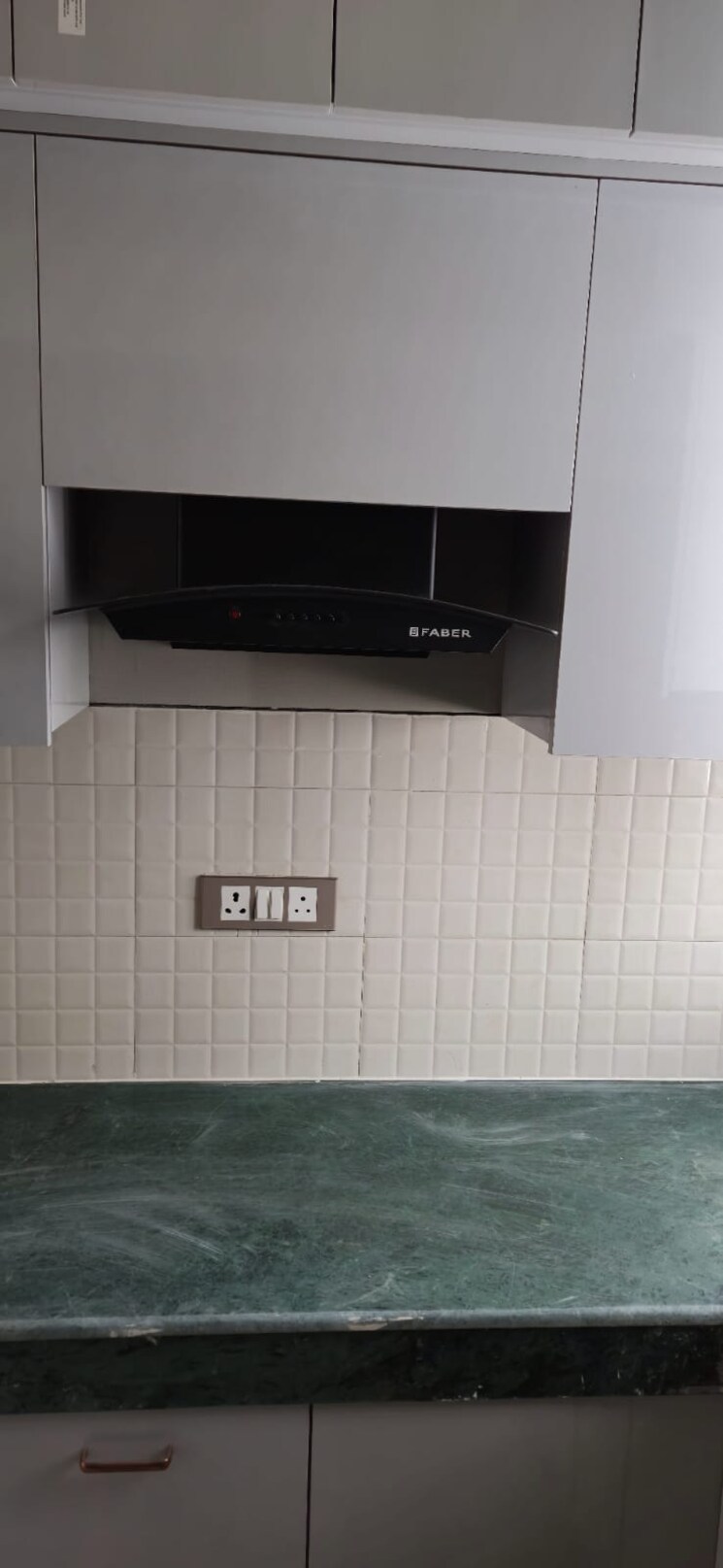 undefined, sector 102 2.5 Bedroom 900 Sq.Ft. Apartment In Sector 102 Gurgaon 9208032