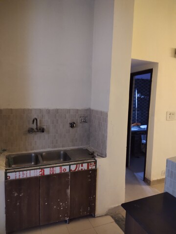 Furnished Amenities in 3 BHK Apartment at Assotech Windsor Court, Sector 78 – for Rent