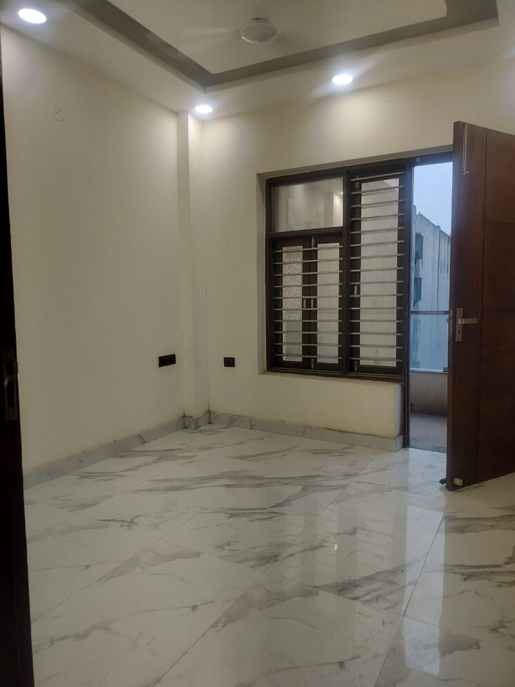 Room, klj-greens 2 Bedroom 964 Sq.Ft. Apartment In Sector 77 Faridabad 9208051