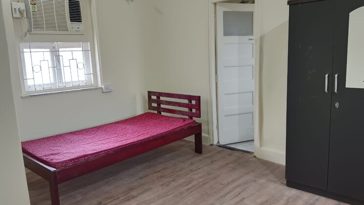 Bedroom, andheri east Pg For Boys In Andheri East 9208050
