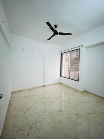 Room in 1 BHK Apartment at RS Kalpvruksh, Vadgaon Budruk – for Rent