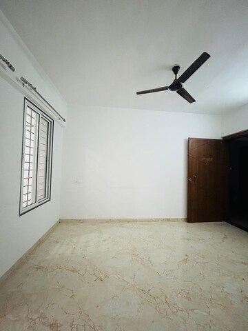 Room in 1 BHK Apartment at RS Kalpvruksh, Vadgaon Budruk – for Rent