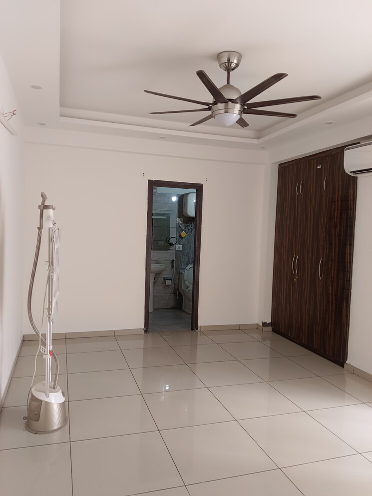 undefined, gulshan-bellina 3 Bedroom 919 Sq.Ft. Apartment In Sector 16 Greater Noida Greater Noida 9208112