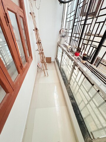Balcony in 2 BHK Independent House at Chattarpur – for Rent