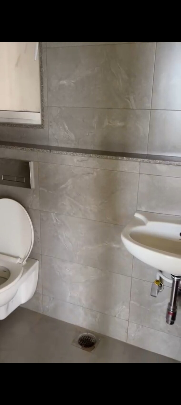 Bathroom, godrej-nest-kandivali 1 Bedroom 428 Sq.Ft. Apartment In Kandivali East Mumbai 9208124