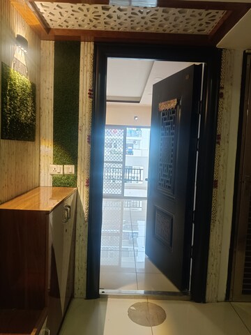 3 BHK Apartment For Rent in Gulshan Bellina, Sector 16 Greater Noida