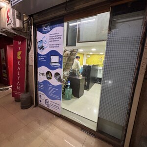 Parking in  Office Space at Powai Plaza, Bsnl Colony – for Rent