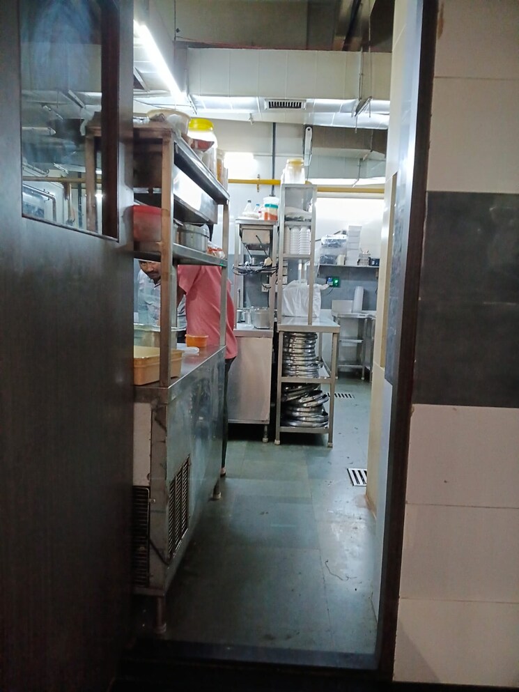 Floor Plan, bindra-sateri-legacy Commercial Shop 5000 Sq.Ft. In Andheri East Mumbai 9208162