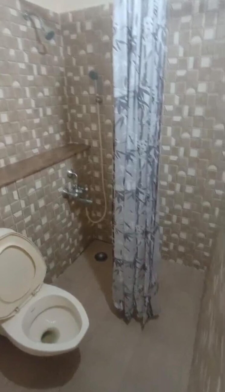 Bathroom, rose-garden-apartments 2 Bedroom 1050 Sq.Ft. Apartment In Arekere Bangalore 9208169