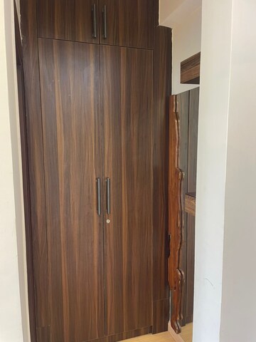 Furnished Amenities in 3 BHK Apartment at Emaar The Palm Drive-The Premier Terraces, Sector 66 – for Rent