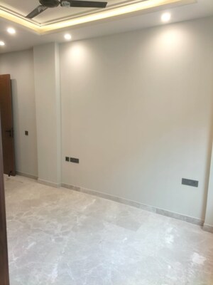 3 BHK Builder Floor For Rent in Lajpat Nagar 4