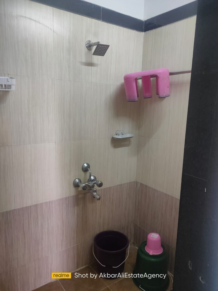 Bathroom, sapphire-lakeside 1 Bedroom 500 Sq.Ft. Apartment In Powai Mumbai 9208186