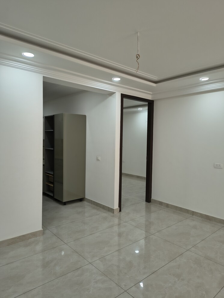 undefined, ambala highway 3 Bedroom 2025 Sq.Ft. Apartment In Ambala Highway Zirakpur 9208210
