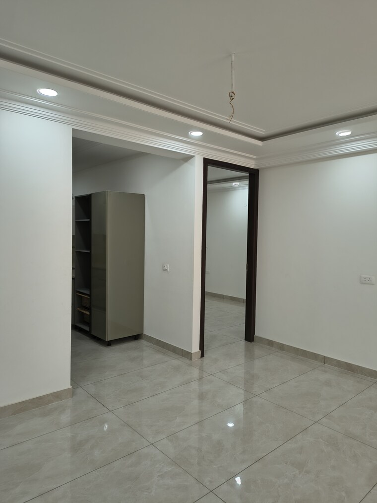 undefined, ambala highway 3 Bedroom 2025 Sq.Ft. Apartment In Ambala Highway Zirakpur 9208210