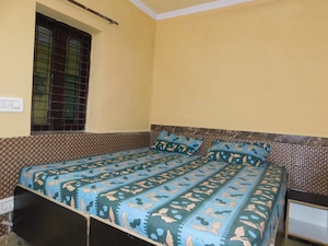 Bedroom in  Pg at Hoshiyarpur – for Rent